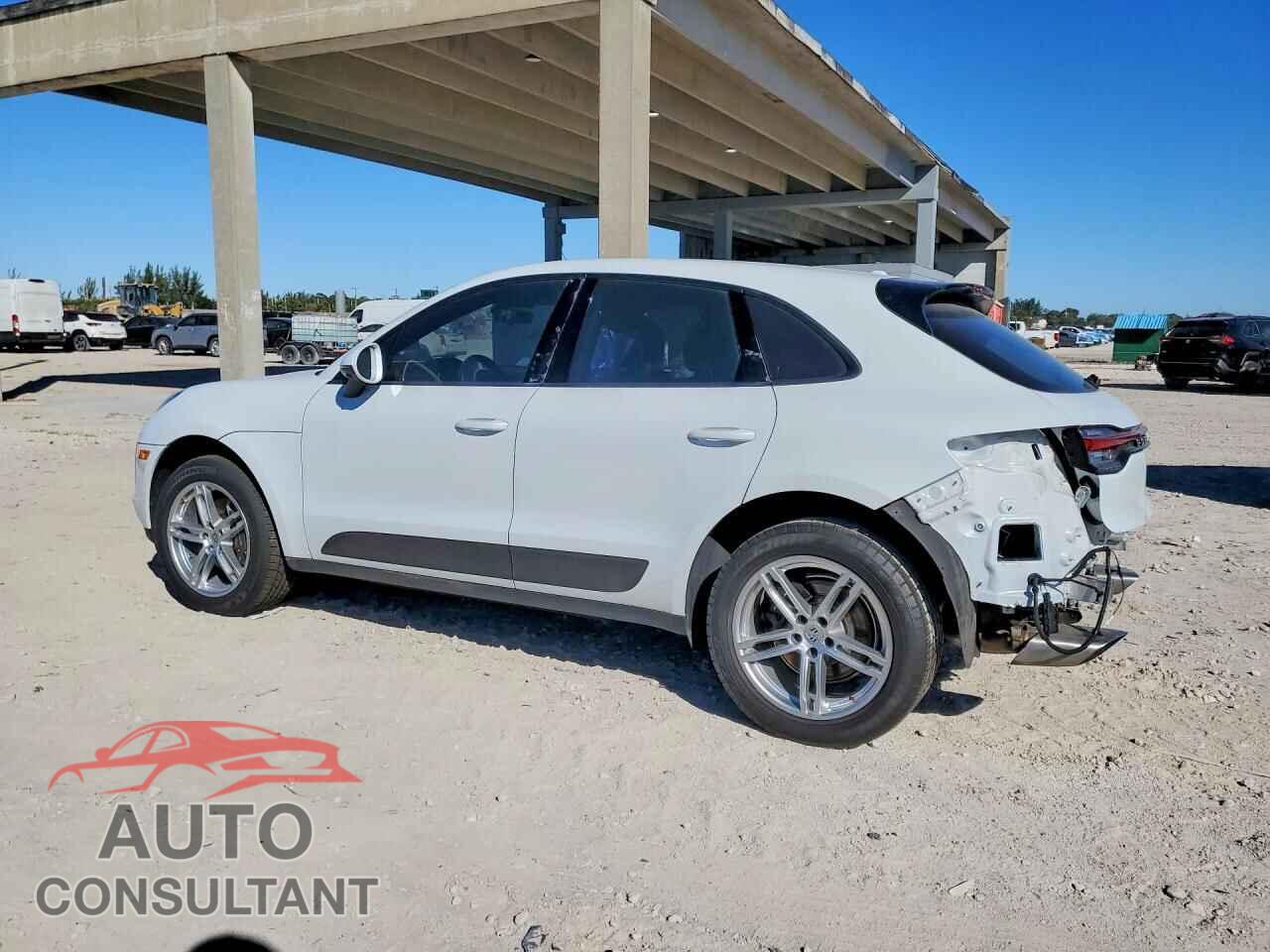 PORSCHE MACAN 2021 - WP1AA2A51MLB13871