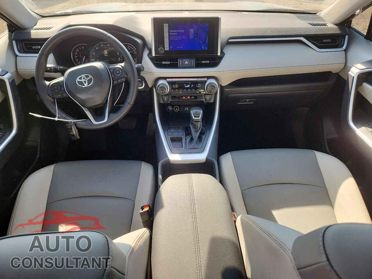 TOYOTA RAV4 2024 - 2T3C1RFV4RW362374