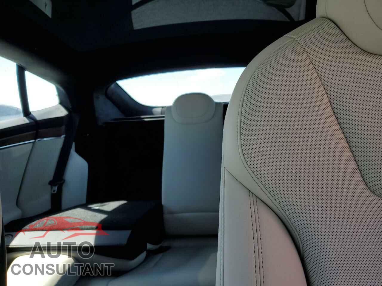 TESLA MODEL S 2022 - 5YJSA1E56NF487455
