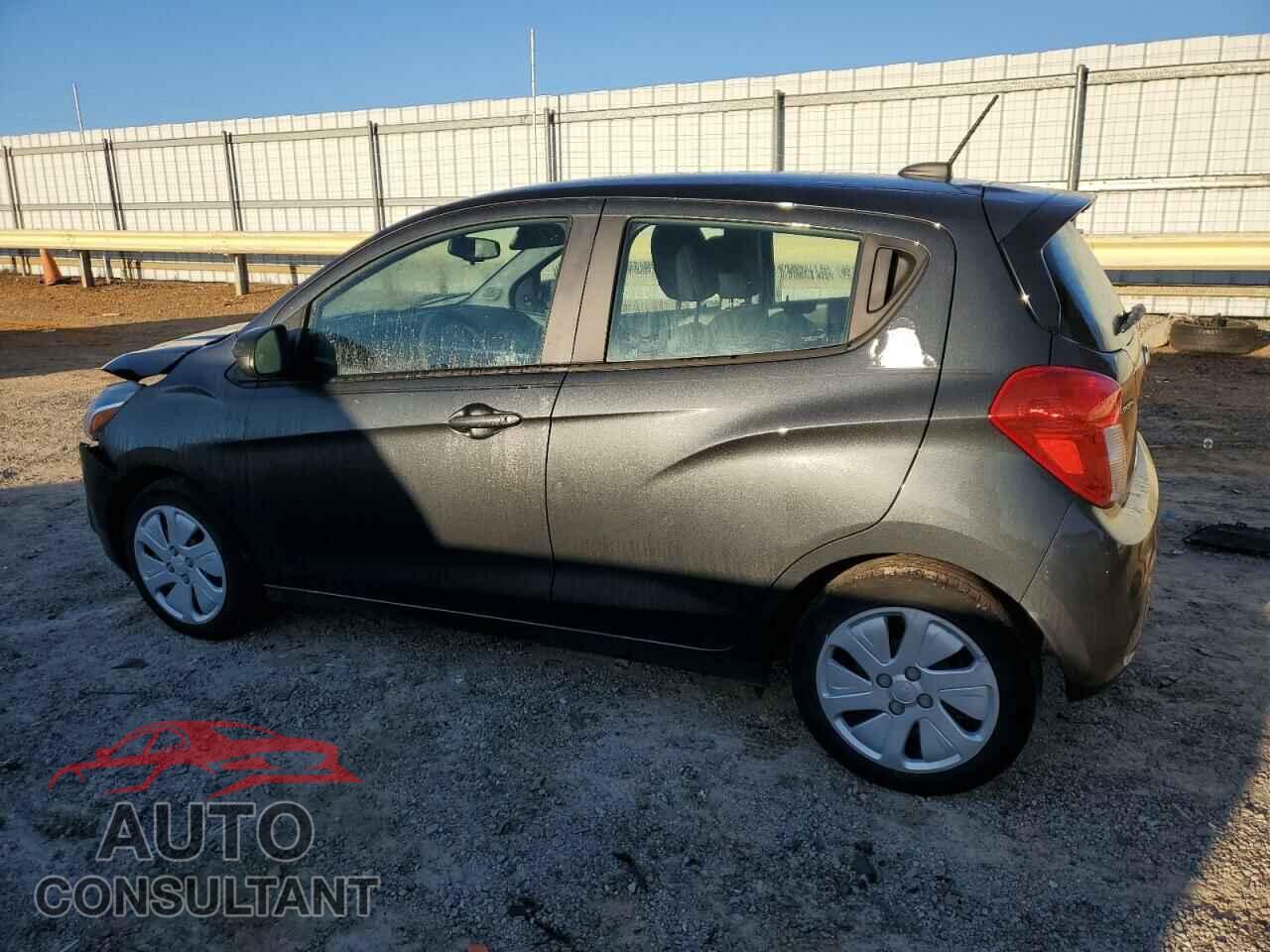 CHEVROLET SPARK 2018 - KL8CB6SA1JC442648