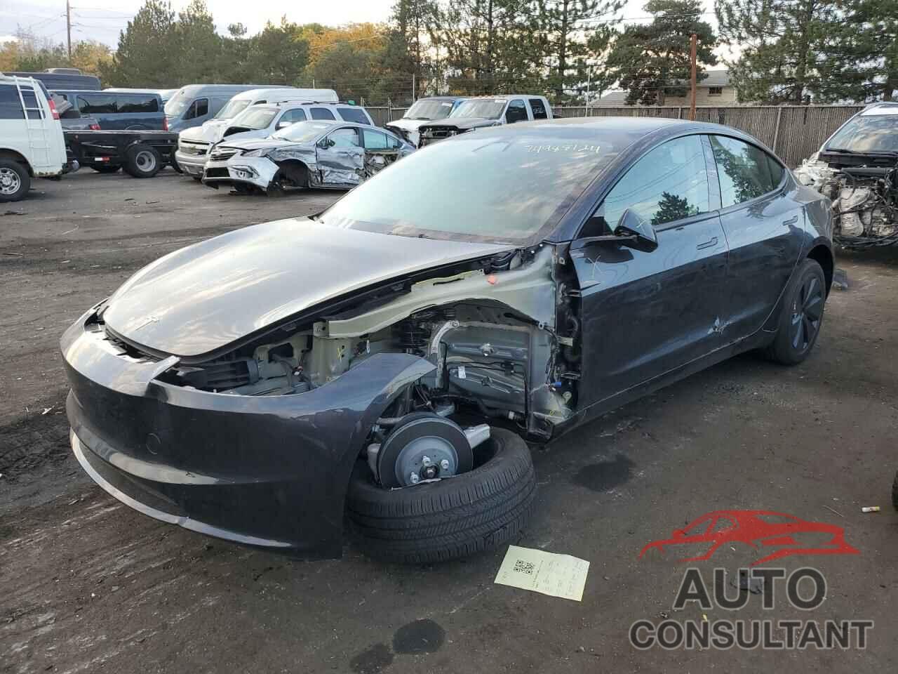 TESLA MODEL 3 2024 - 5YJ3E1EB3RF813295