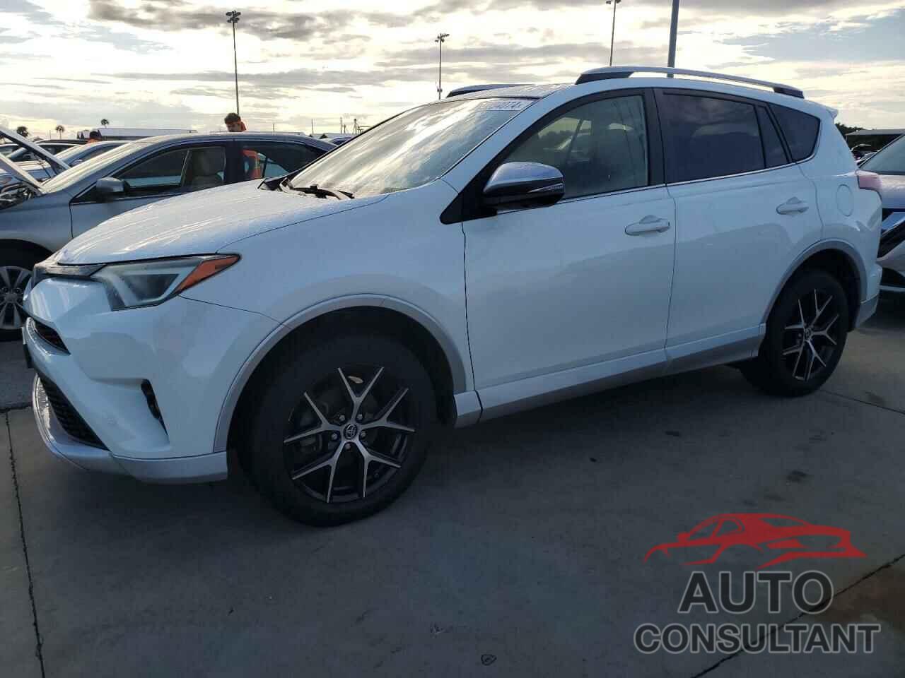 TOYOTA RAV4 2016 - JTMJFREV3GJ069040