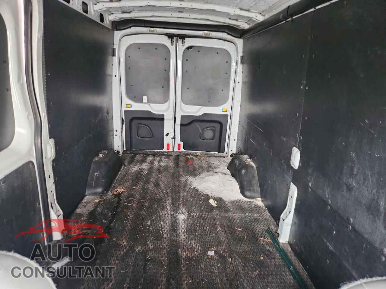 FORD TRANSIT 2015 - 1FTNR2CM0FKA90656