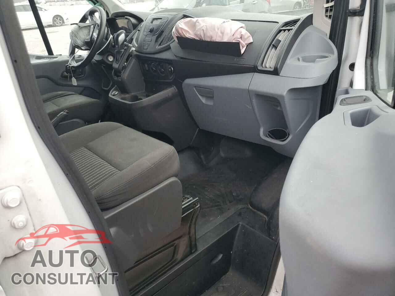 FORD TRANSIT 2017 - 1FTYR1ZM7HKB23363