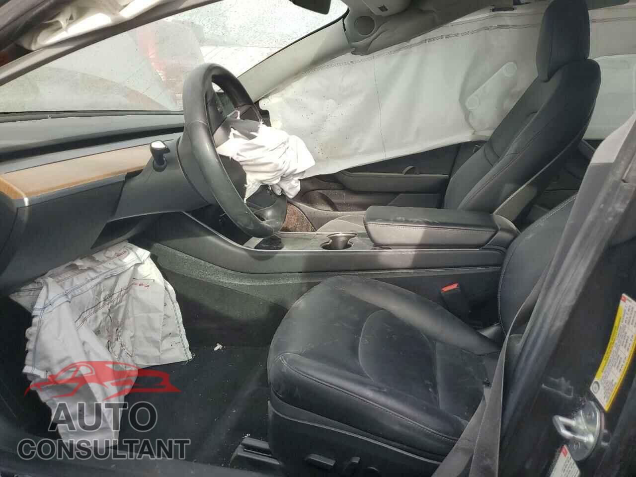 TESLA MODEL 3 2018 - 5YJ3E1EA3JF009493