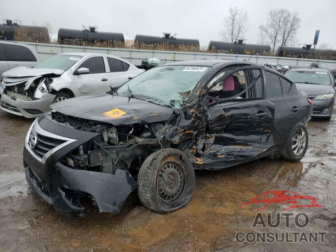 NISSAN VERSA 2017 - 3N1CN7AP8HL879610