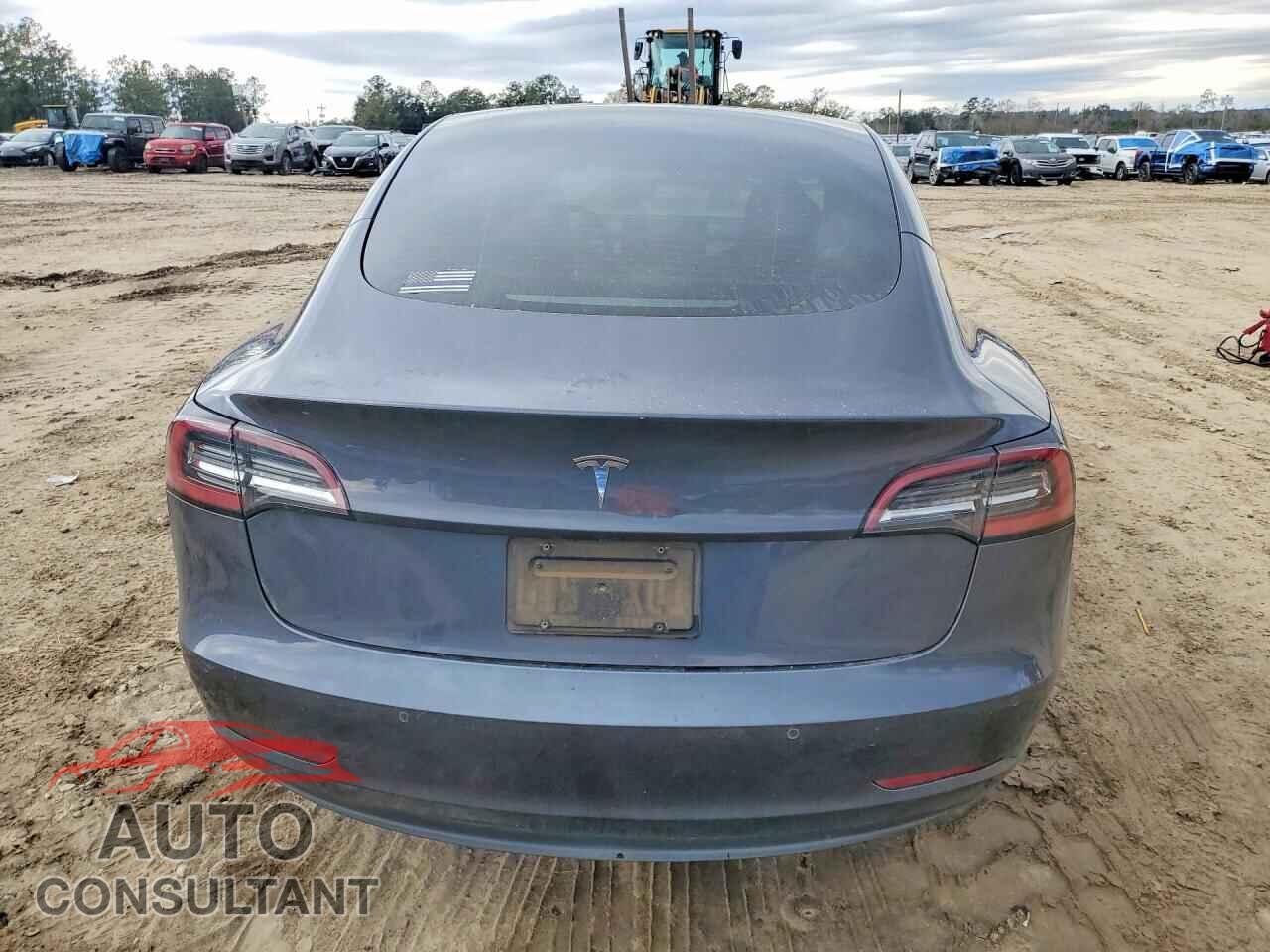 TESLA MODEL 3 2021 - 5YJ3E1EA1MF955659