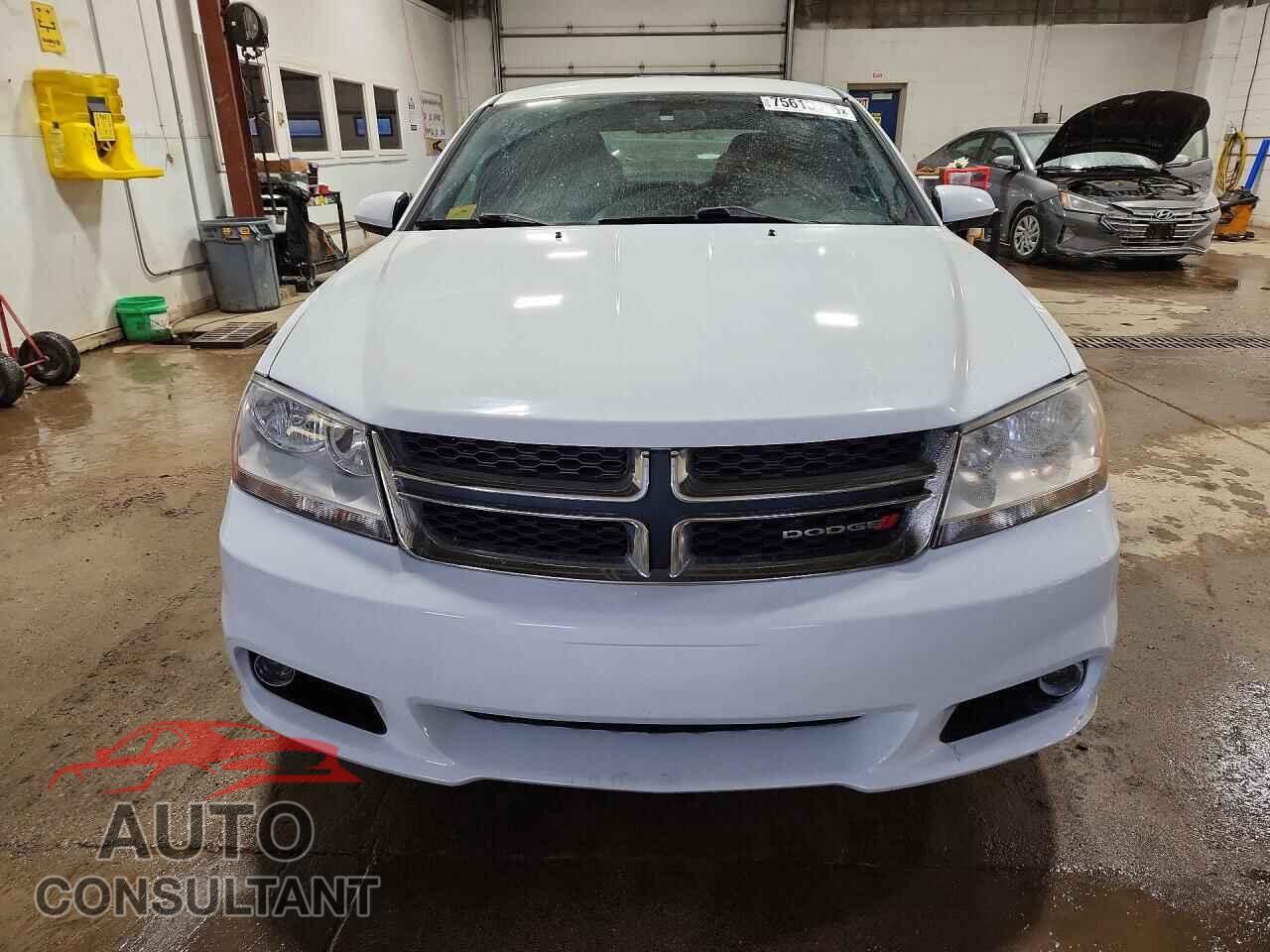 DODGE AVENGER 2013 - 1C3CDZCB7DN663226