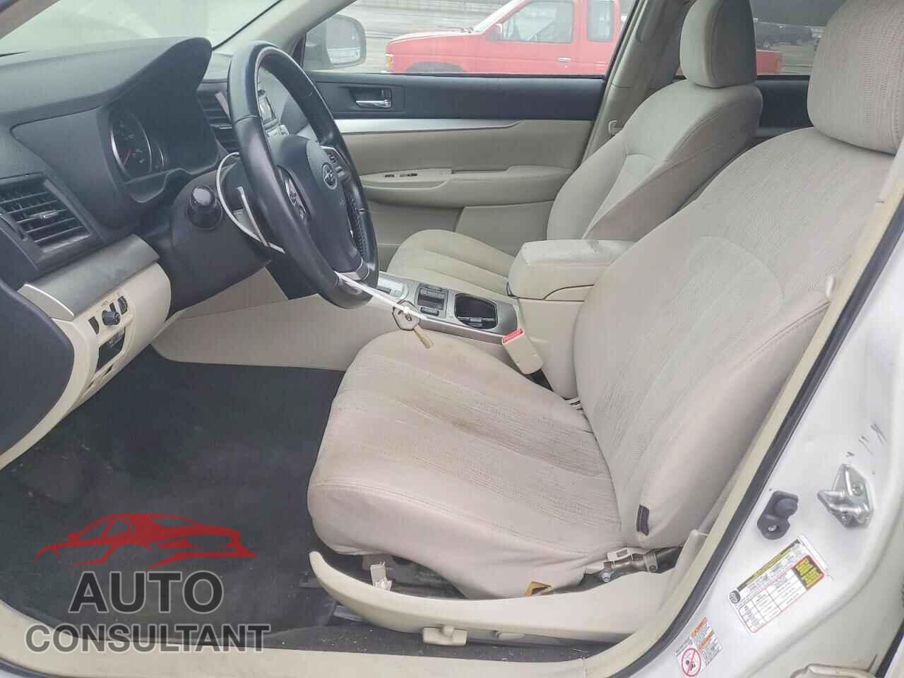 SUBARU OUTBACK 2013 - 4S4BRBGC5D3298216