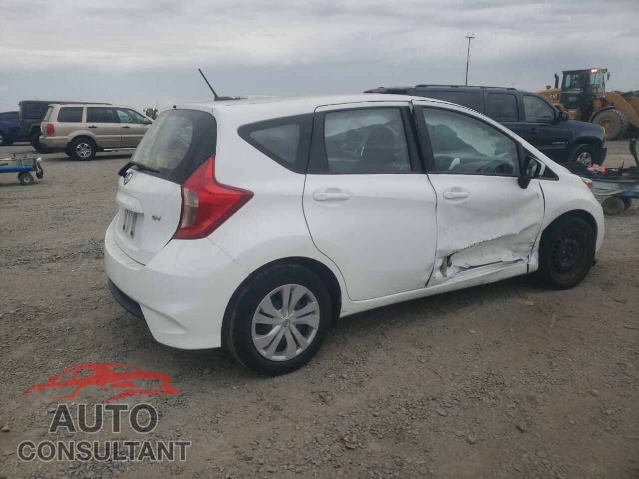 NISSAN VERSA 2017 - 3N1CE2CP3HL379435