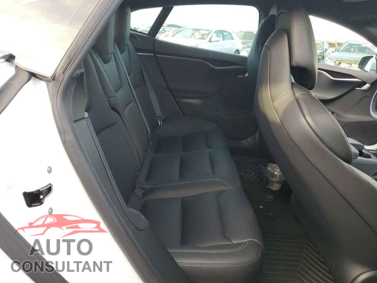 TESLA MODEL S 2019 - 5YJSA1E49KF312183