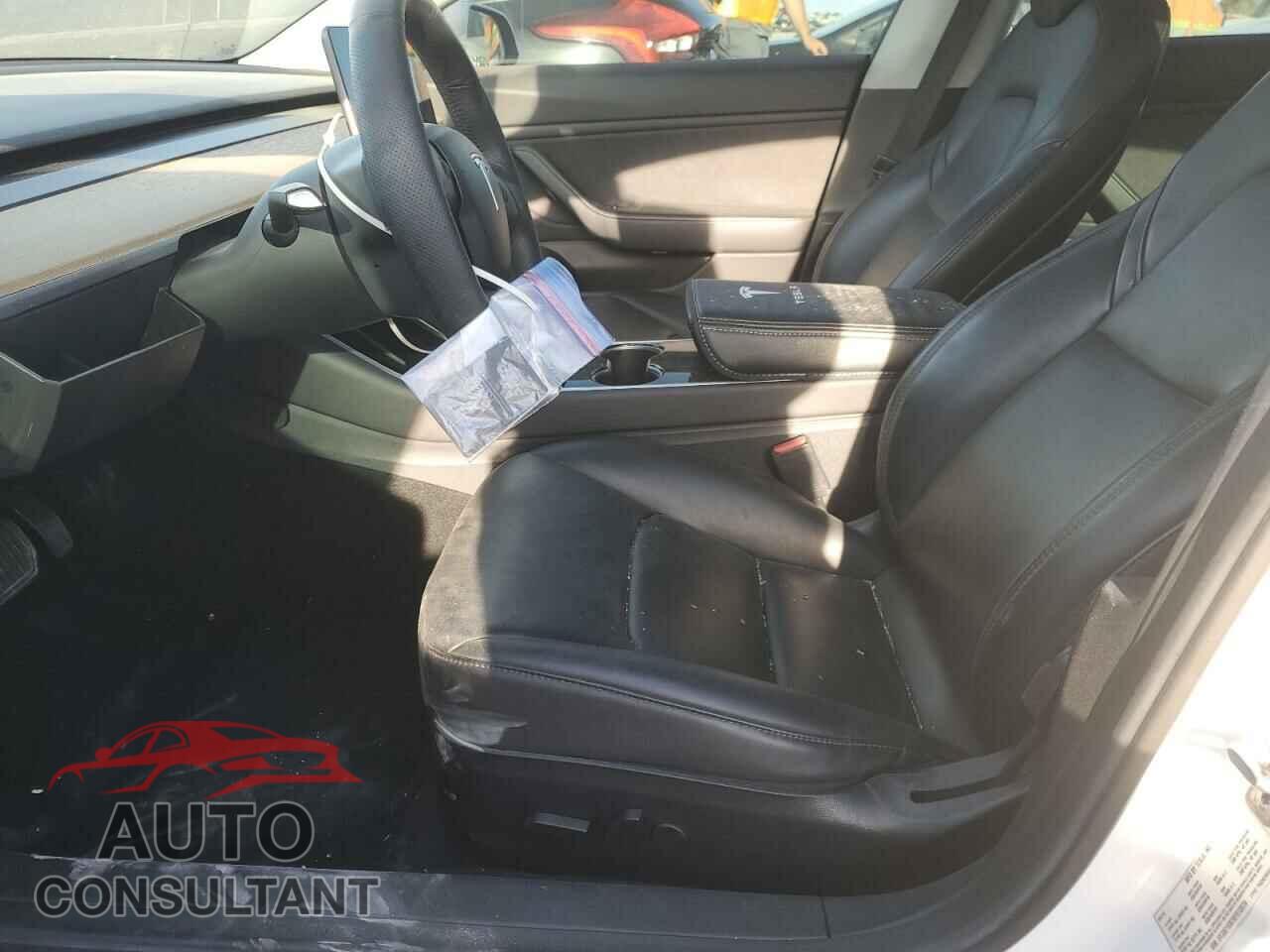 TESLA MODEL 3 2019 - 5YJ3E1EB7KF510574