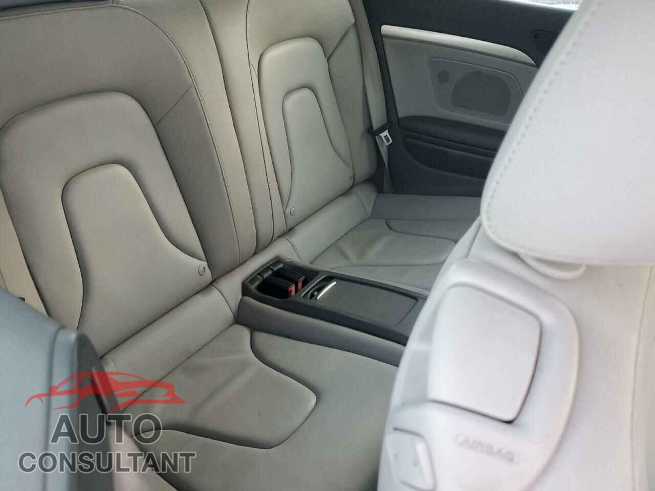 AUDI A5 2014 - WAULFAFH4EN006745