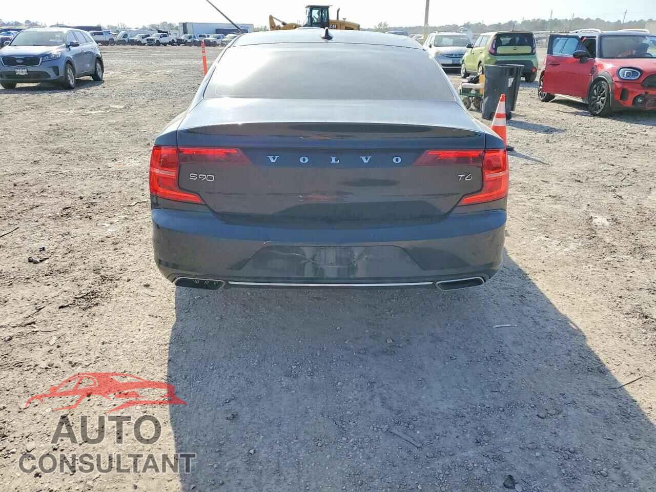 VOLVO S90 2019 - LVYA22MK4KP080329