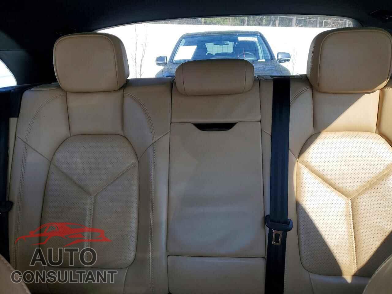 PORSCHE MACAN 2018 - WP1AA2A59JLB08963
