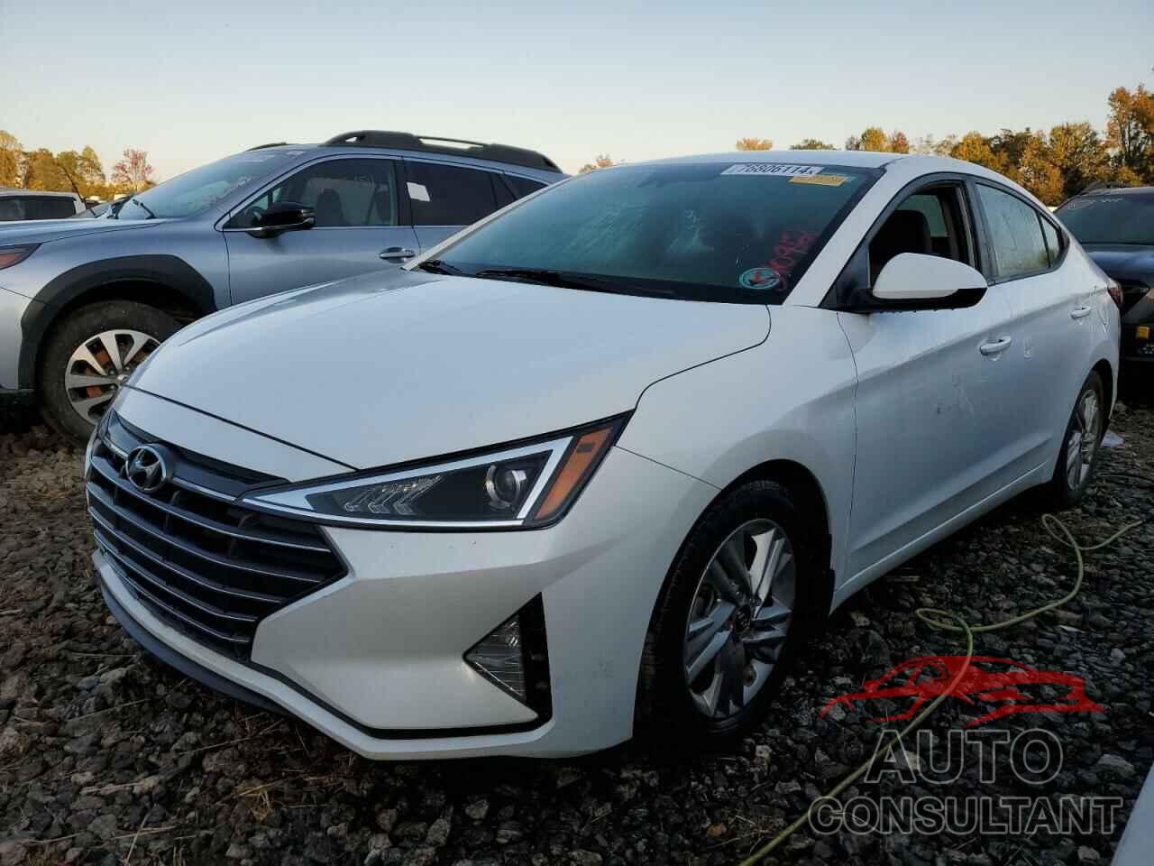 HYUNDAI ELANTRA 2020 - 5NPD84LF4LH510912
