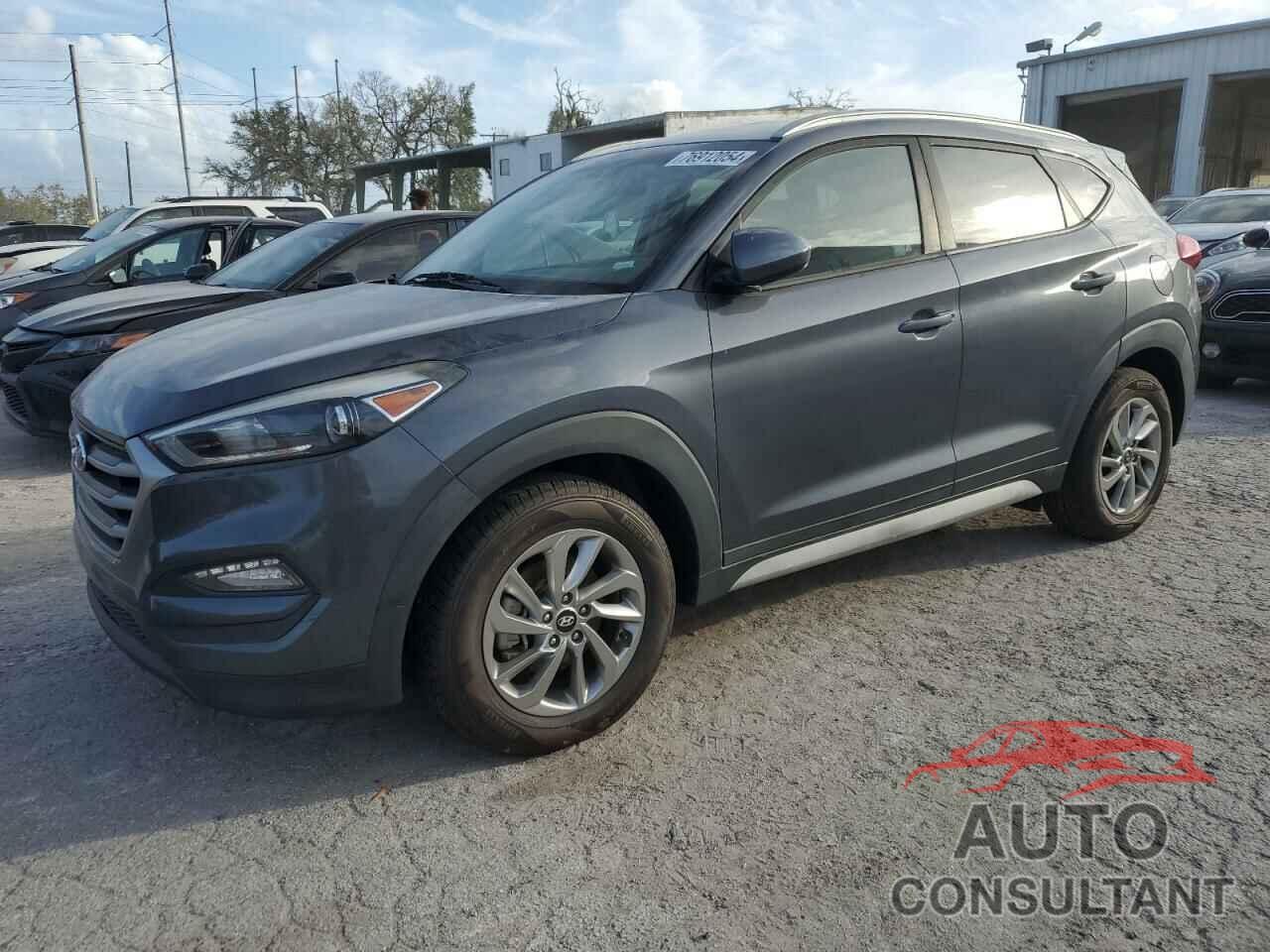 HYUNDAI TUCSON 2018 - KM8J33A48JU679648