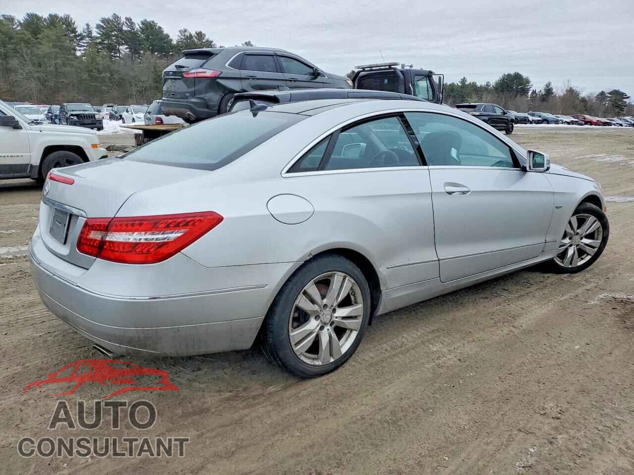 MERCEDES-BENZ E-CLASS 2012 - WDDKJ5KB8CF162029