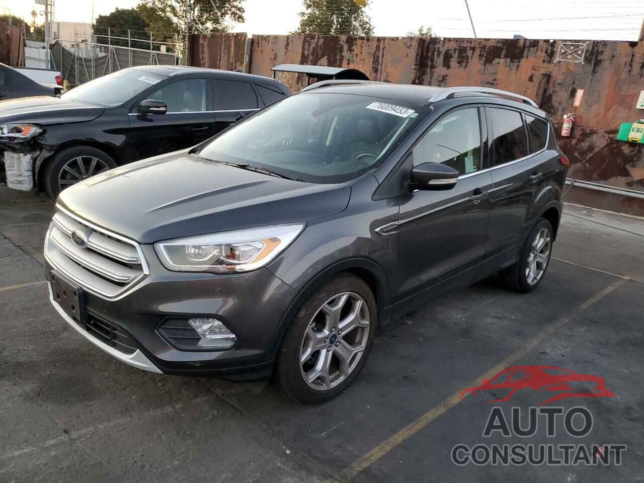 FORD ESCAPE 2019 - 1FMCU0J99KUB79211