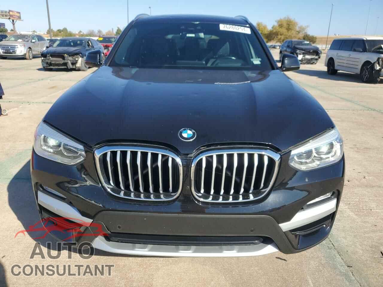 BMW X3 2019 - 5UXTR9C56KLR10833