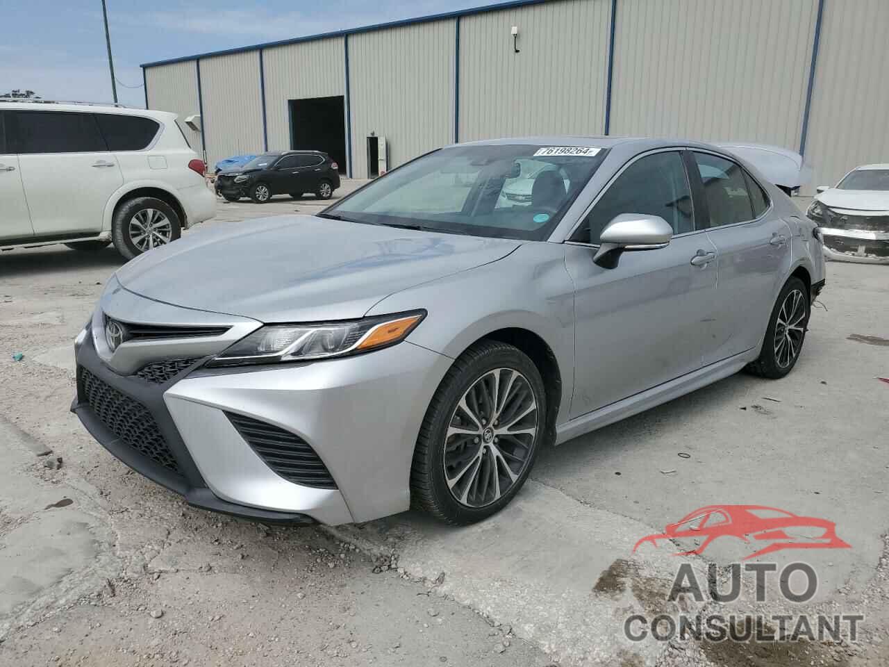 TOYOTA CAMRY 2018 - 4T1B11HKXJU091852