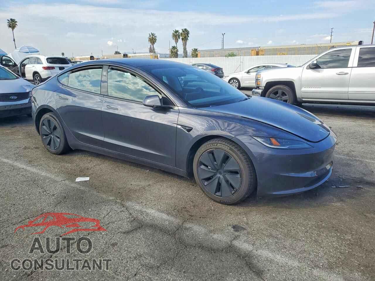 TESLA MODEL 3 2024 - 5YJ3E1EA3RF783142