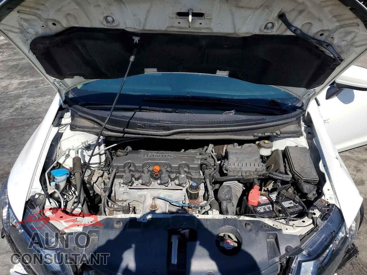 HONDA CIVIC 2015 - 2HGFB2F70FH540877