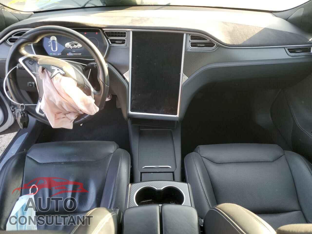 TESLA MODEL S 2017 - 5YJSA1E21HF181774