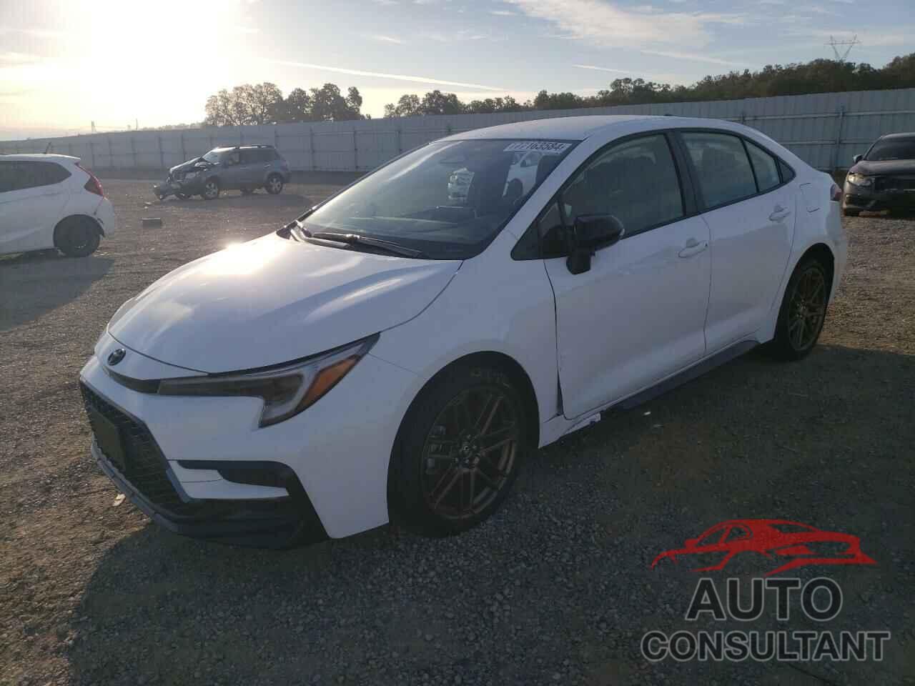 TOYOTA COROLLA 2024 - JTDBCMFE7R3066017