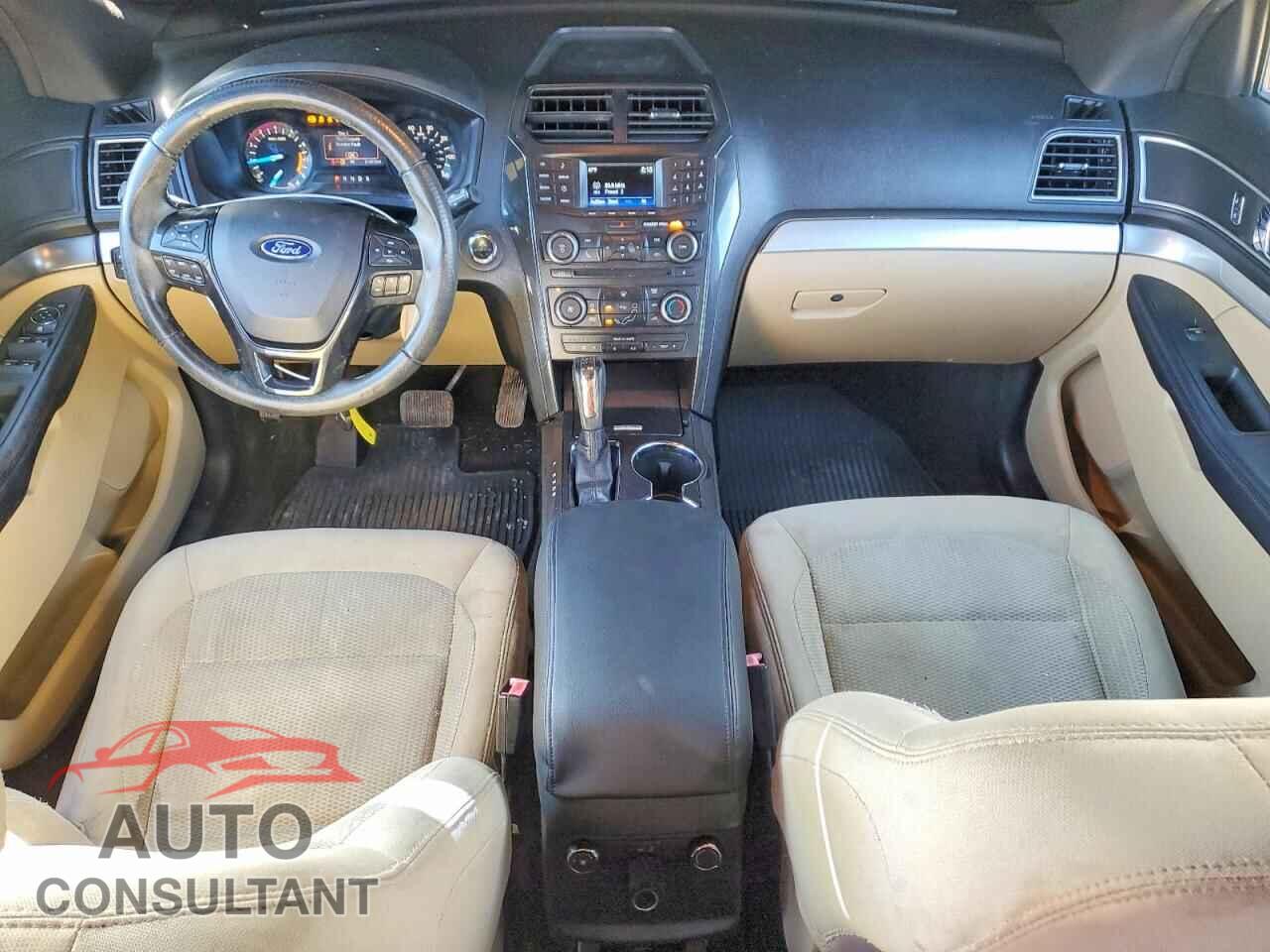 FORD EXPLORER 2017 - 1FM5K7D84HGB12548