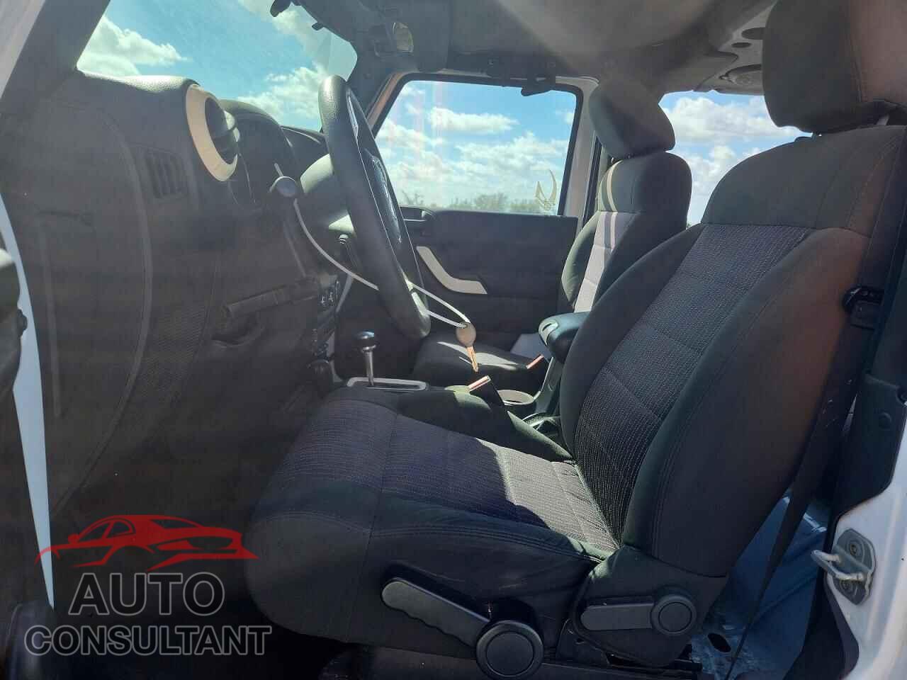 JEEP WRANGLER 2011 - 1J4AA2D18BL602284