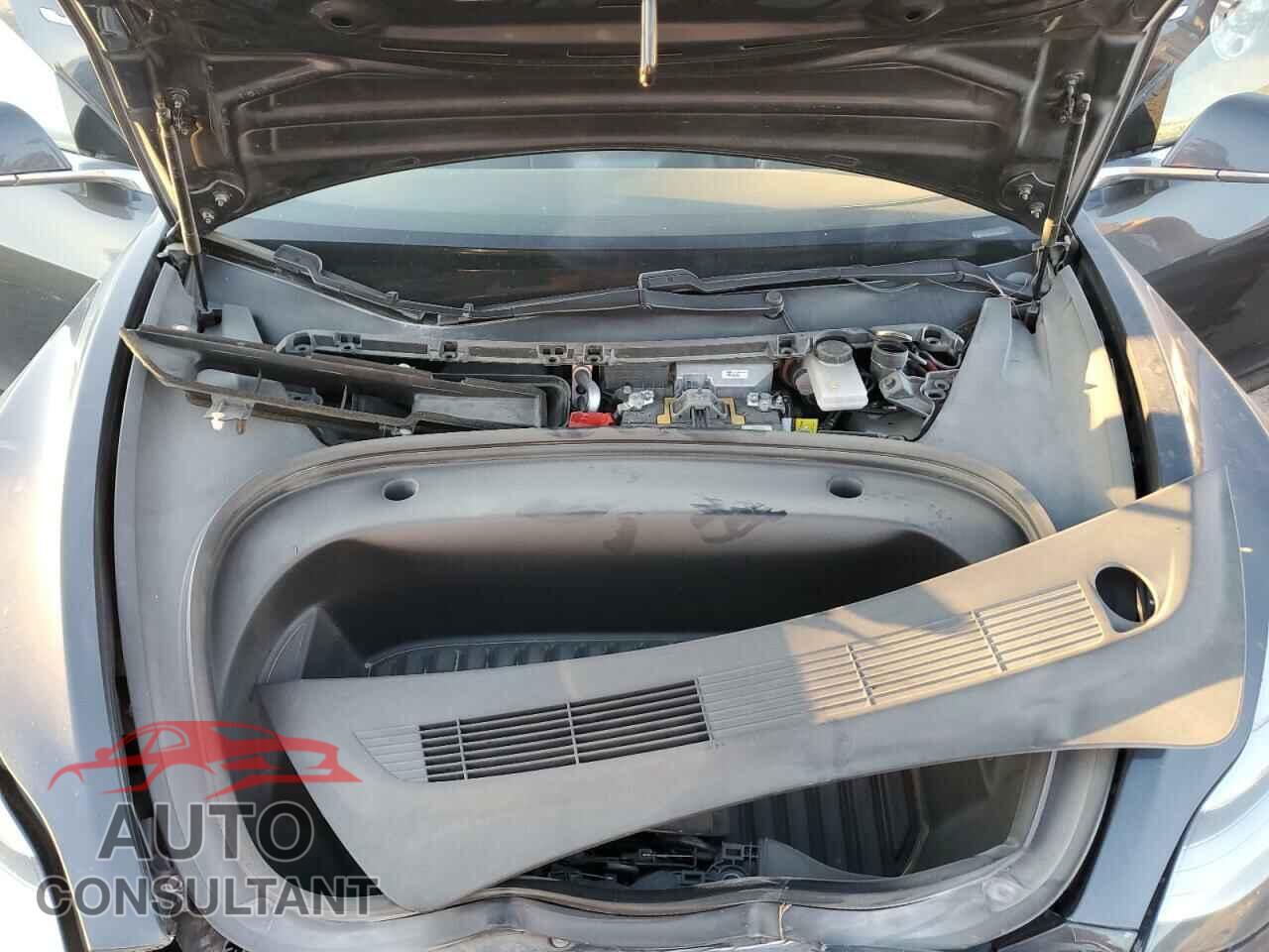 TESLA MODEL 3 2020 - 5YJ3E1EA8LF803523