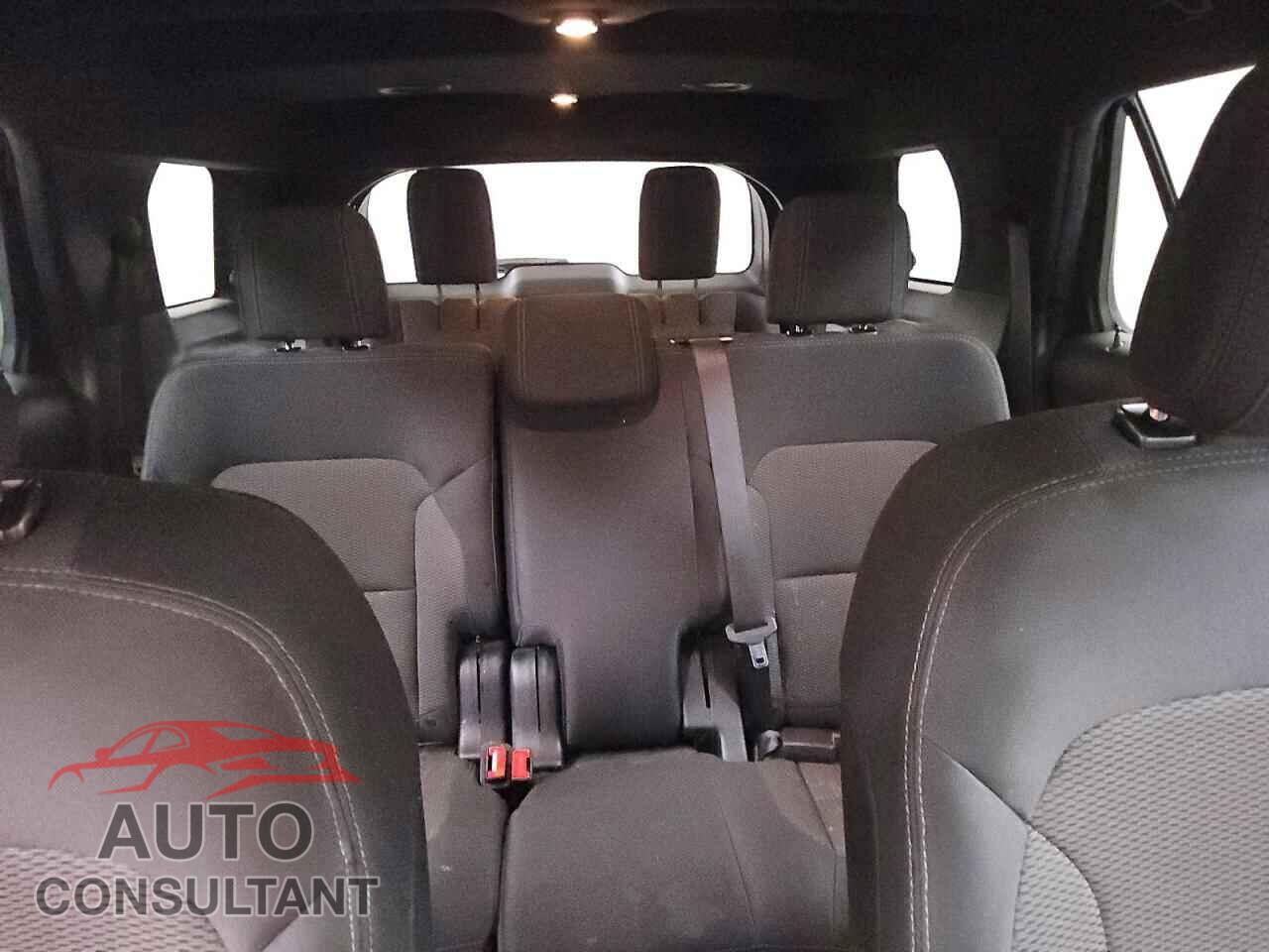 FORD EXPLORER 2018 - 1FM5K7D86JGB84695