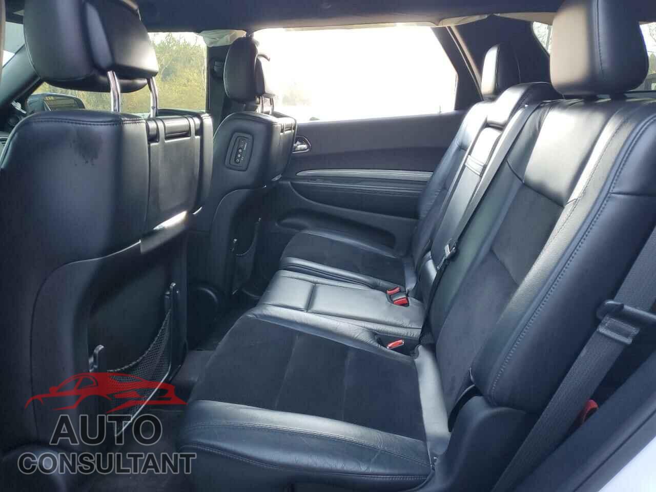 DODGE DURANGO 2018 - 1C4RDJDG5JC324103
