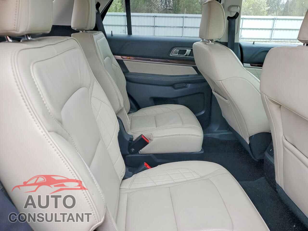 FORD EXPLORER 2018 - 1FM5K8HT8JGB97159