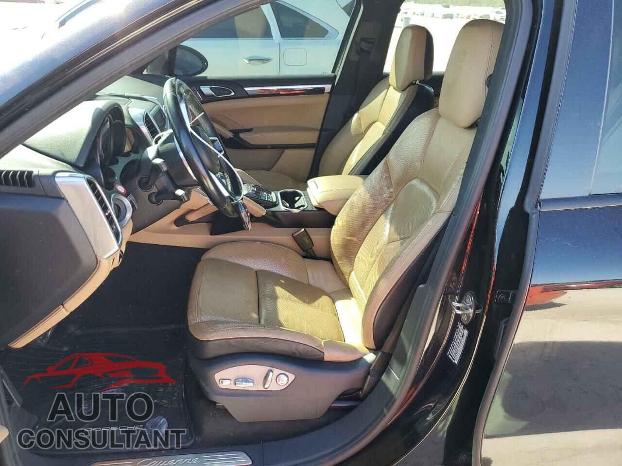PORSCHE CAYENNE 2016 - WP1AA2A20GKA11235