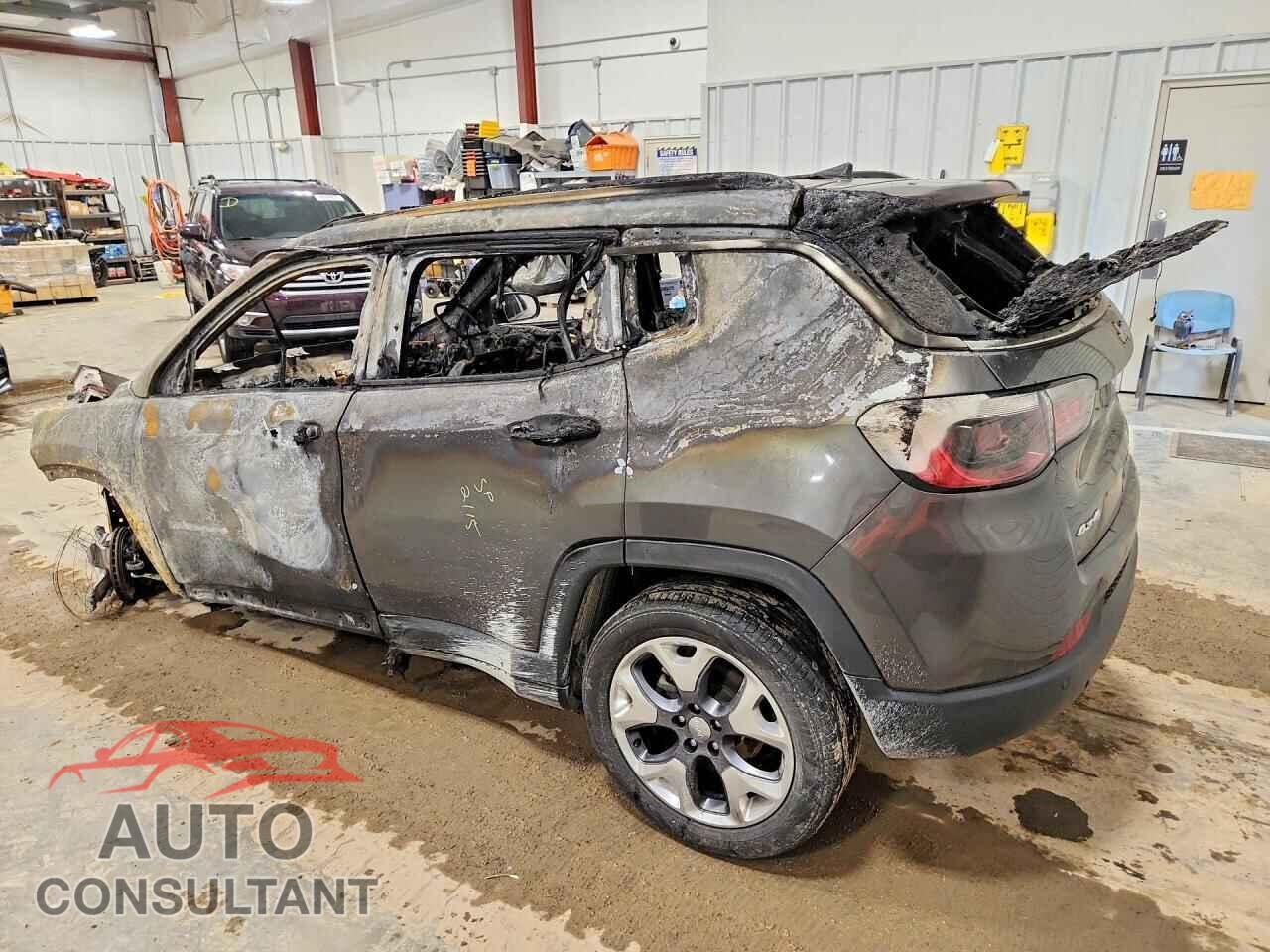 JEEP COMPASS 2021 - 3C4NJDCB4MT565271