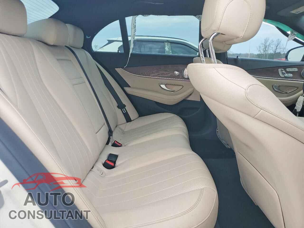 MERCEDES-BENZ E-CLASS 2017 - WDDZF4JB3HA040047