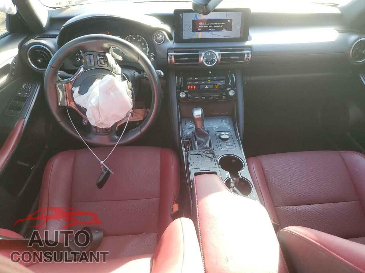 LEXUS IS 2022 - JTHD81F27N5047933