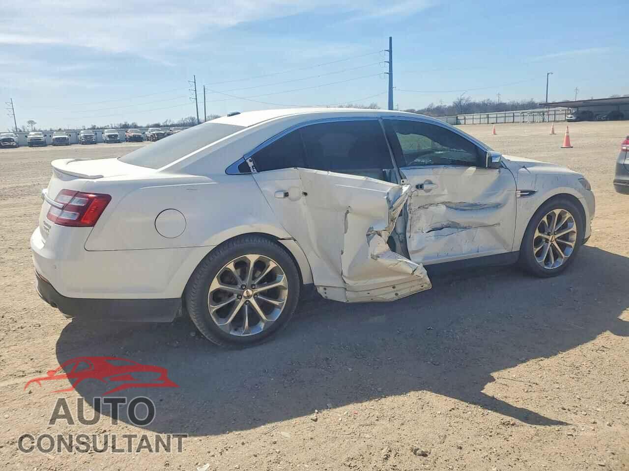 FORD TAURUS 2016 - 1FAHP2F83GG100737