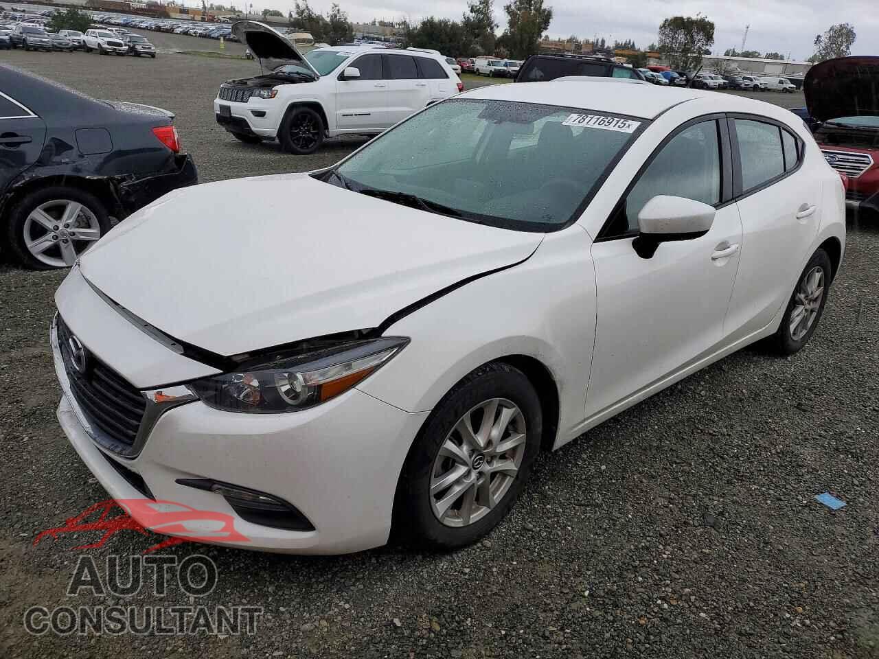 MAZDA 3 2017 - 3MZBN1K75HM113295