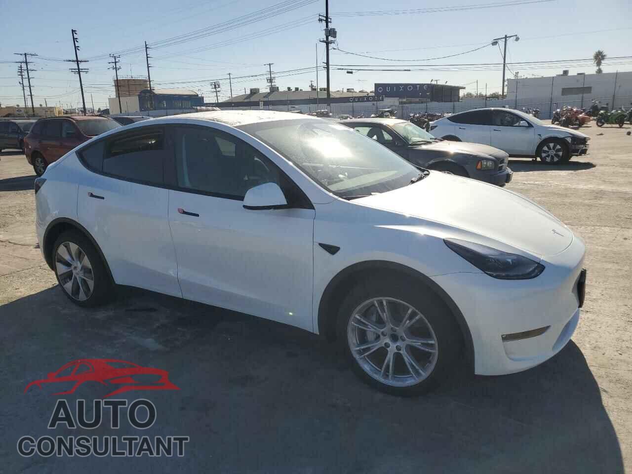 TESLA MODEL Y 2023 - 7SAYGDED6PF970077