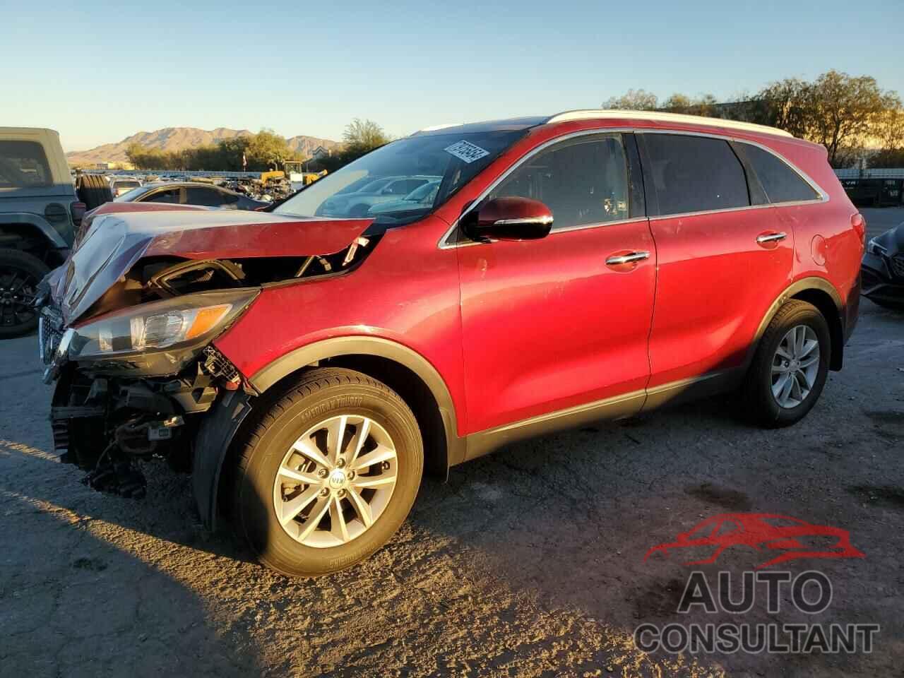 KIA SORENTO 2018 - 5XYPG4A33JG349756