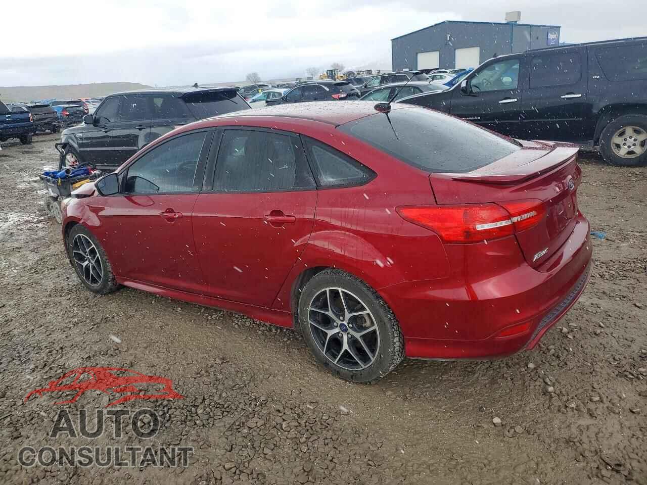 FORD FOCUS 2015 - 1FADP3F27FL281704