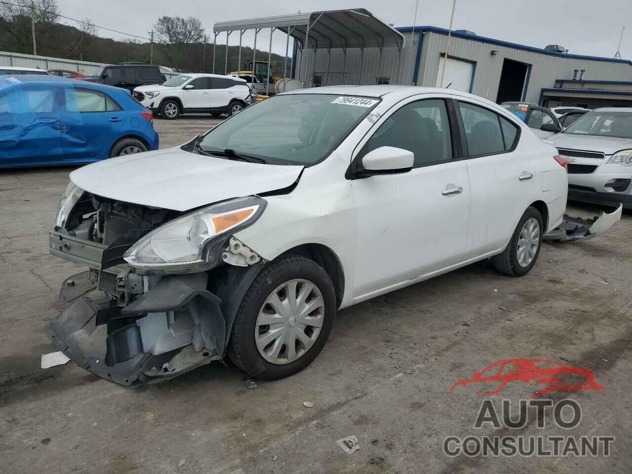 NISSAN VERSA 2018 - 3N1CN7AP3JL826951