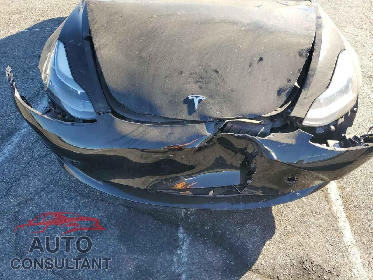 TESLA MODEL 3 2022 - 5YJ3E1EA9NF375058