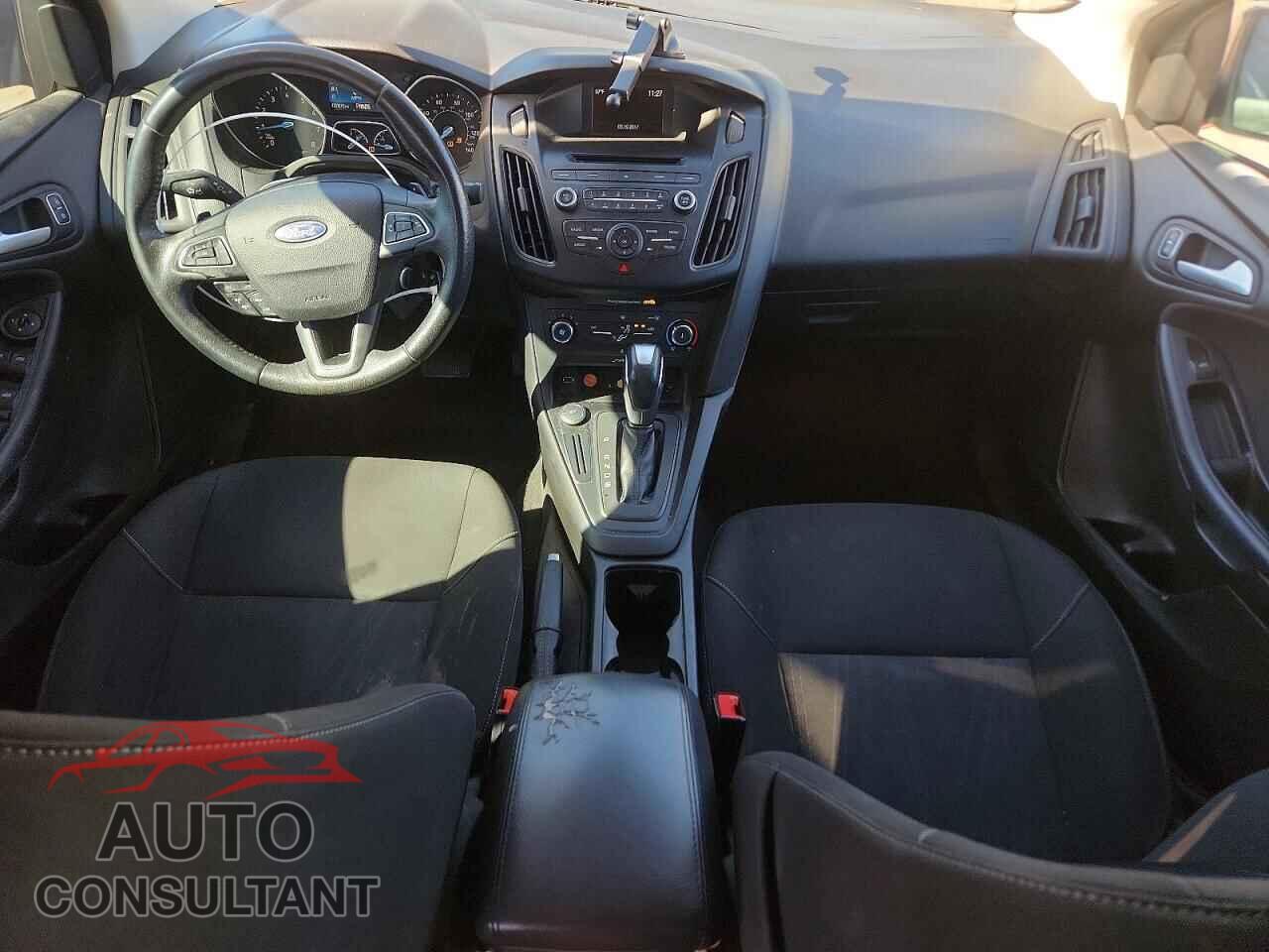 FORD FOCUS 2015 - 1FADP3F20FL287540