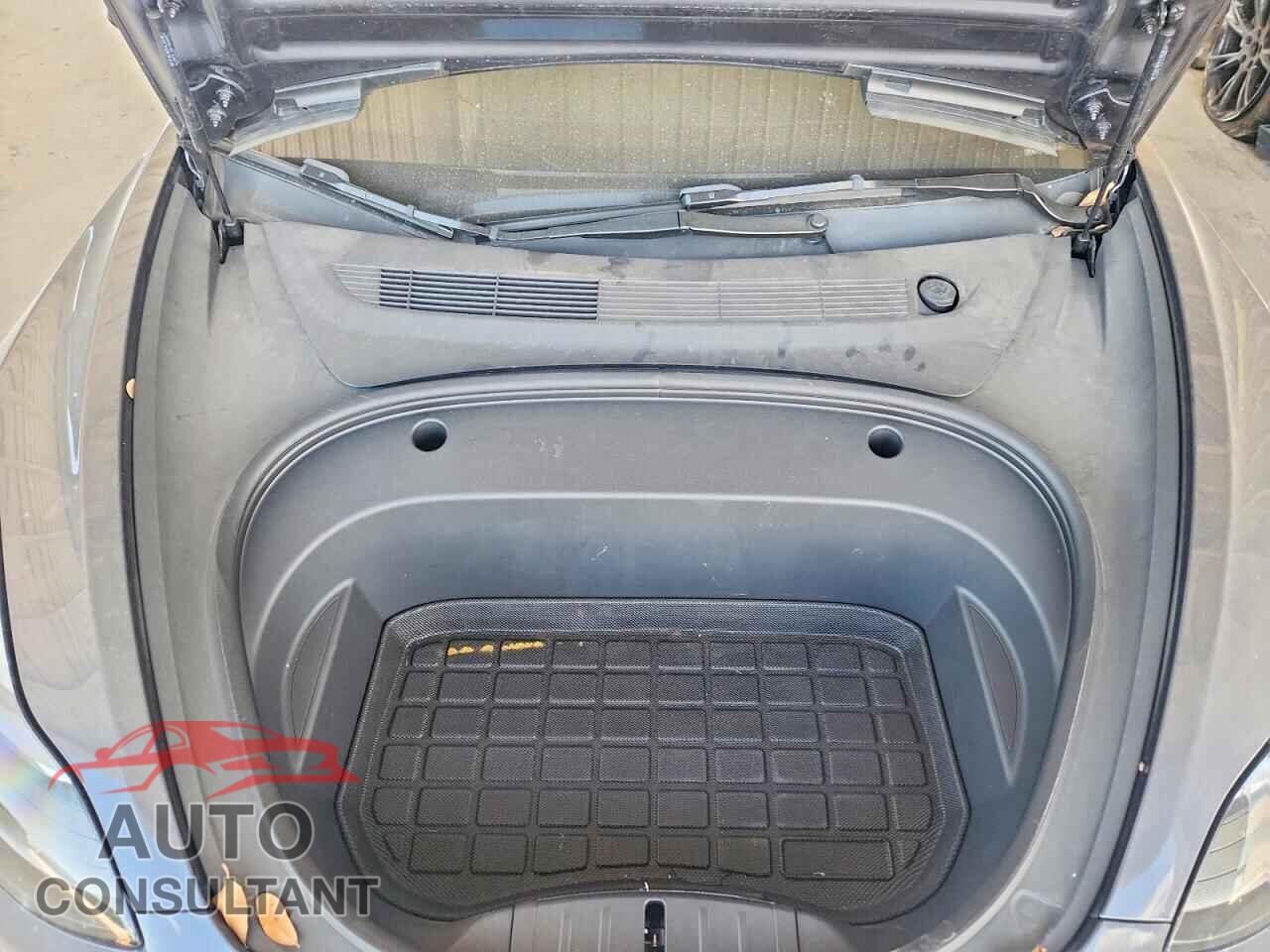 TESLA MODEL 3 2023 - 5YJ3E1EA1PF698409
