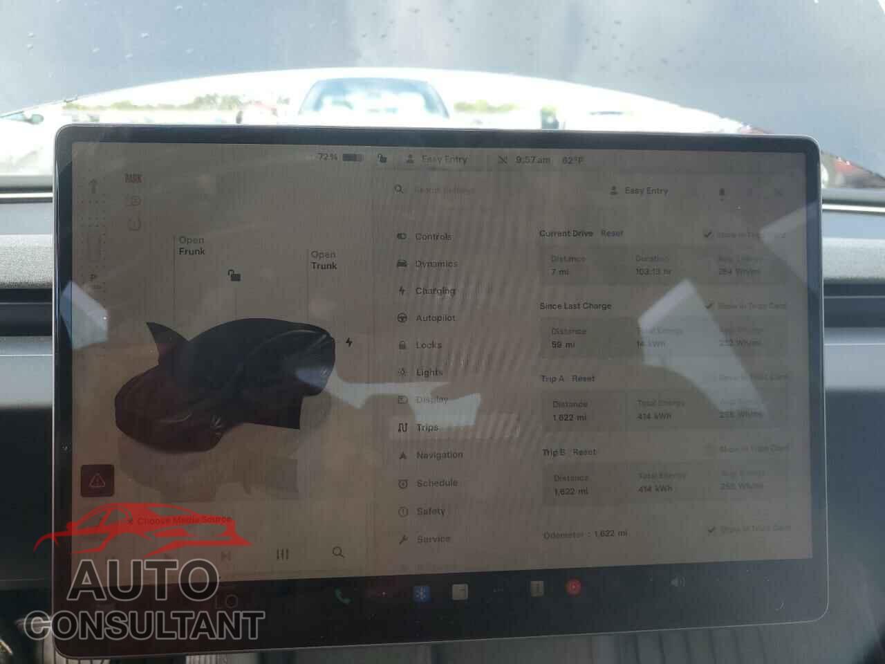 TESLA MODEL 3 2024 - 5YJ3E1EA0RF768601
