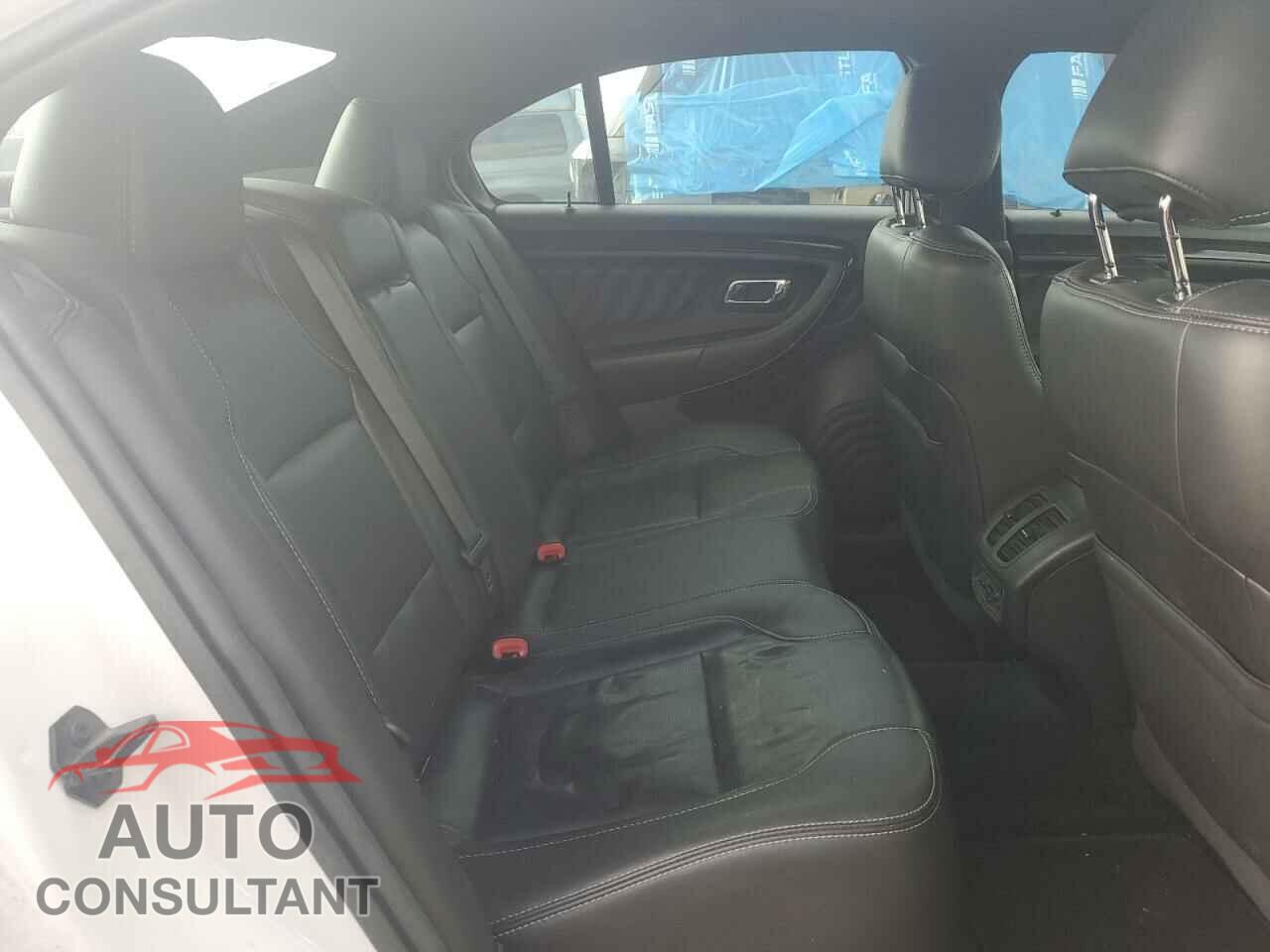 FORD TAURUS 2015 - 1FAHP2F89FG177692